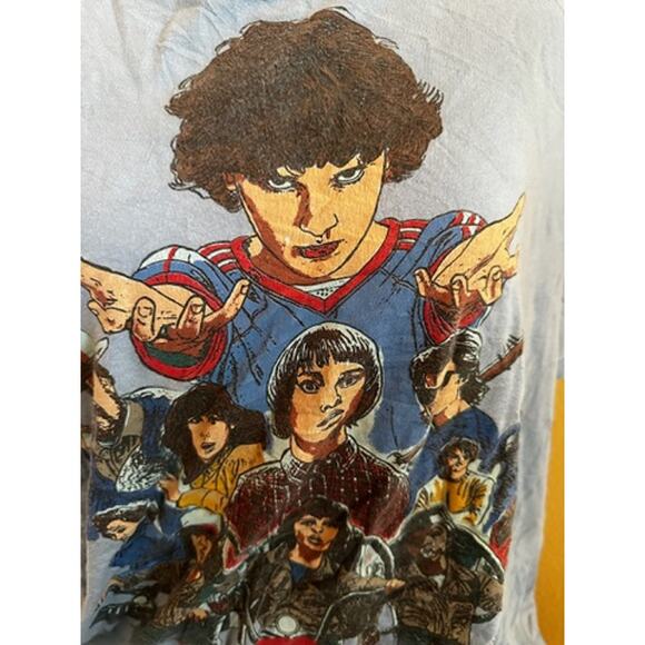 Vintage Stranger Things Season 2 T-Shirt! Netflix Series SZ XL‎ - Picture 4 of 5
